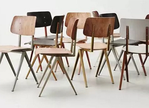Curvy Beauty Combining Softness and Toughness—Curved Wood Furniture